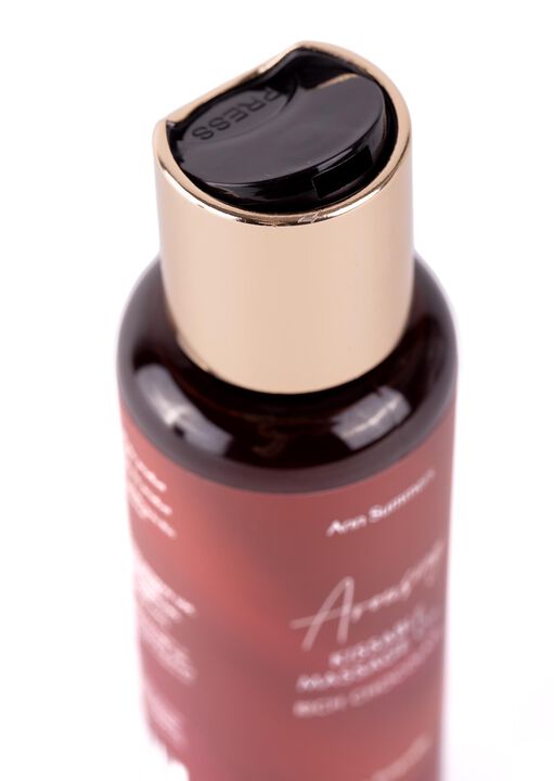 Luxury Kissable Massage Oil 100ml image number 1.0