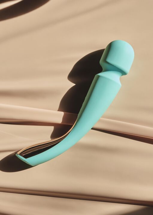 Lelo Smart Wand Vibrator image number 2.0