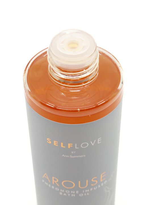 Self Love Arouse Bath Oil image number 1.0