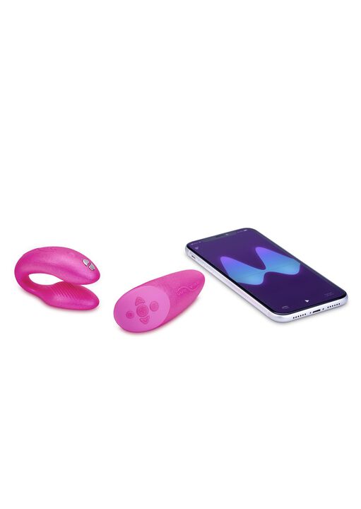 We-Vibe Chorus Remote Control Couples Vibrator image number 1.0