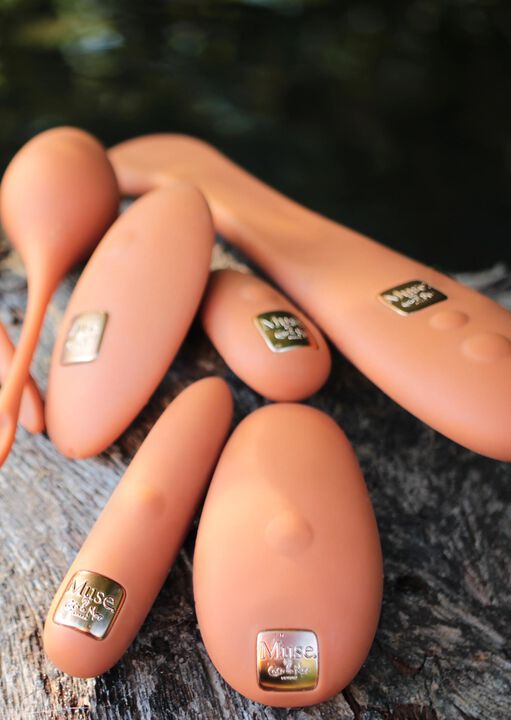 Coco De Mer Muse Panty Vibe Vibrator image number 5.0
